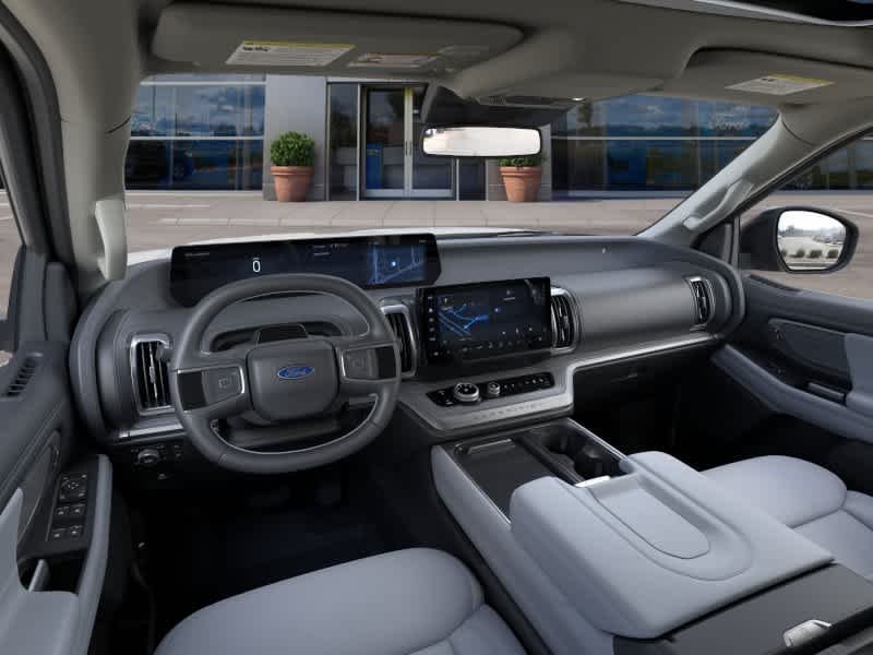 New 2026 Star White Metallic Tri-Coat Ford Platinum® image 9