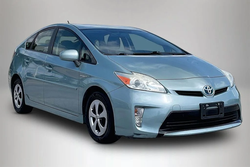 2012 Toyota Prius Two's photo