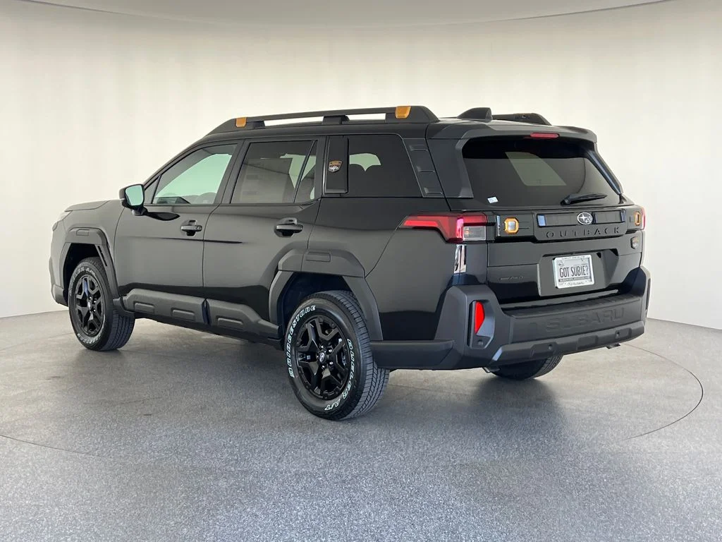 New 2026 CRYSTAL BLACK SILICA Subaru Wilderness image 7