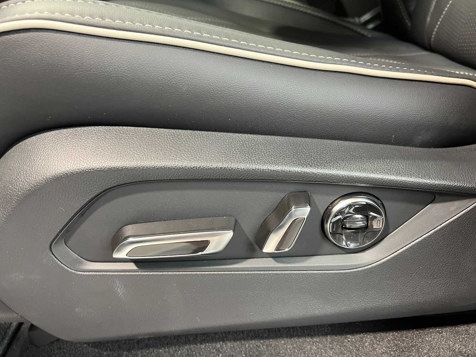 2026 Acura MDX Advance Package - Photo 17