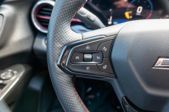 Used 2025 Black Chevrolet 2RS image 23