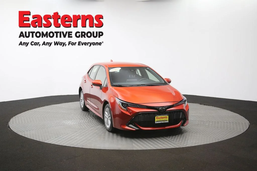 Used 2019 Red Toyota SE image 49
