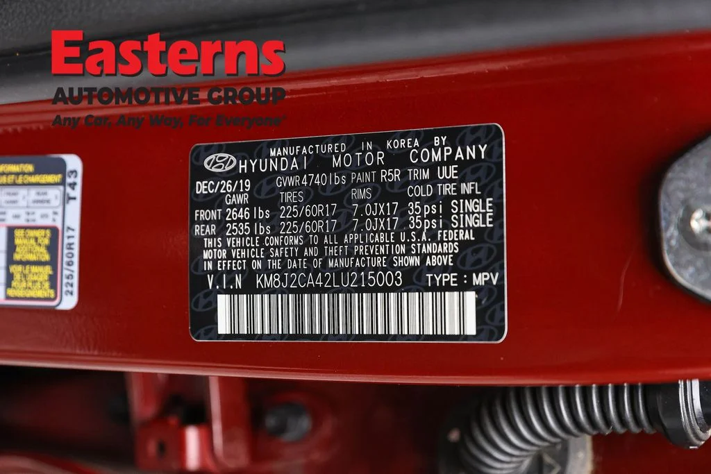 Used 2020 Red Hyundai SE image 34