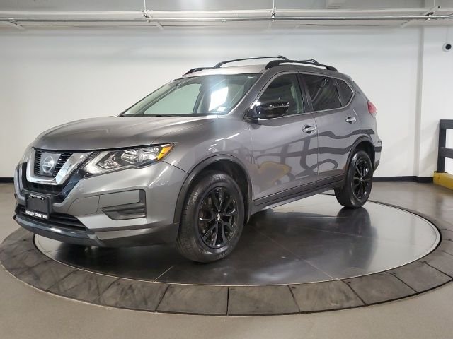 Used 2017 Gray Nissan SV image 6