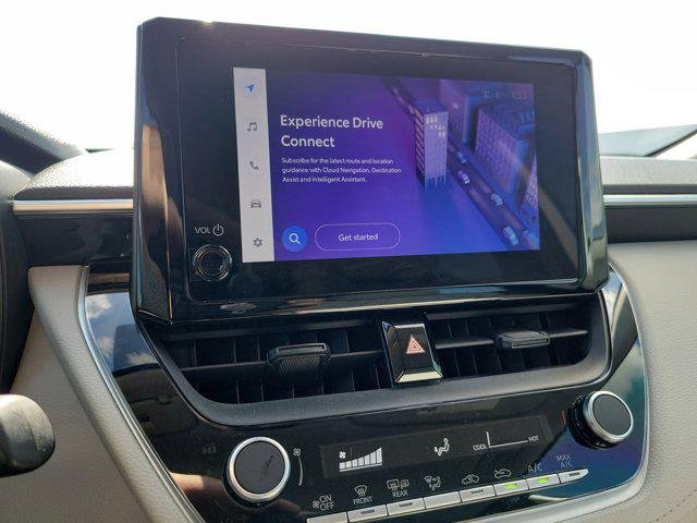 Certified Used 2023 WIND CHILL PEARL Toyota  image 26
