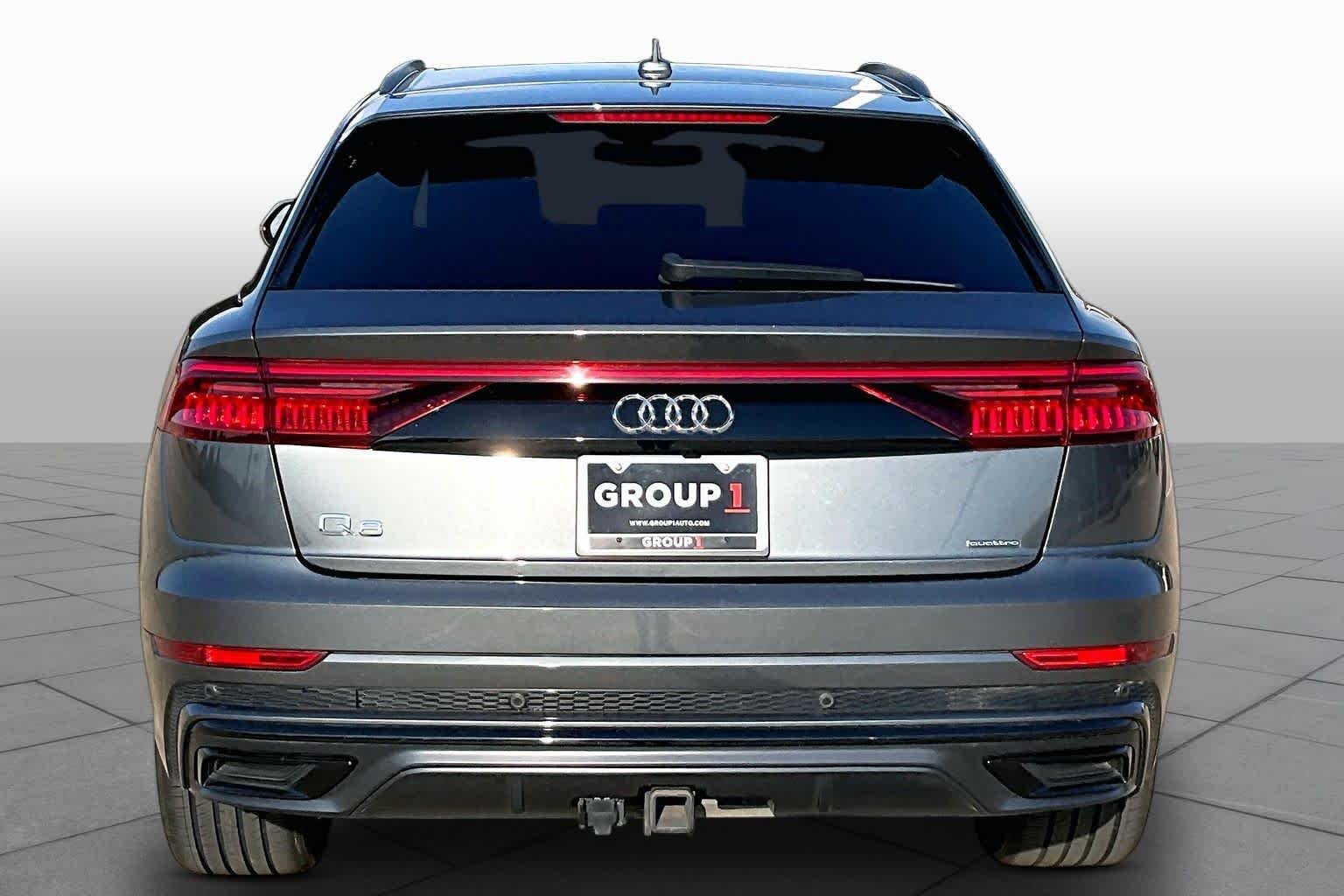 Used 2019 Daytona Gray Pearl Effect Audi Prestige image 5