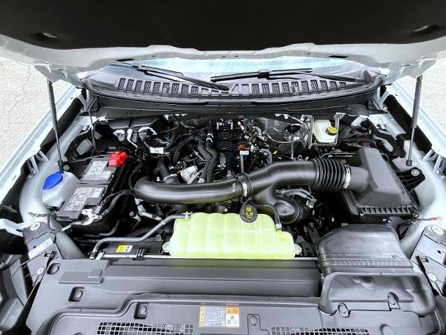 New 2027 Star White Metallic Tri-Coat Ford Platinum image 61