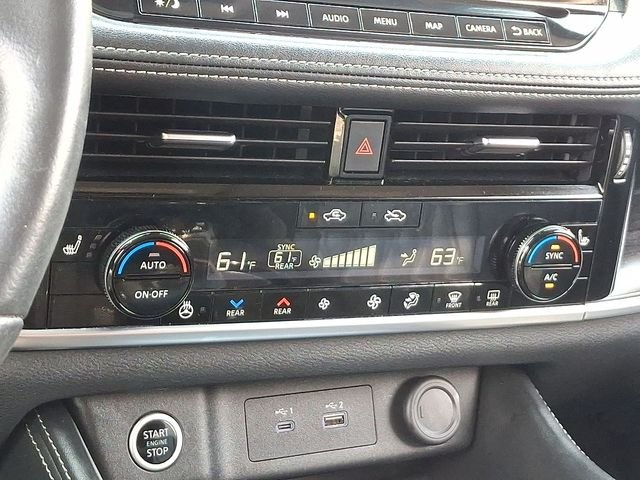 Used 2021 Silver Nissan Platinum image 24