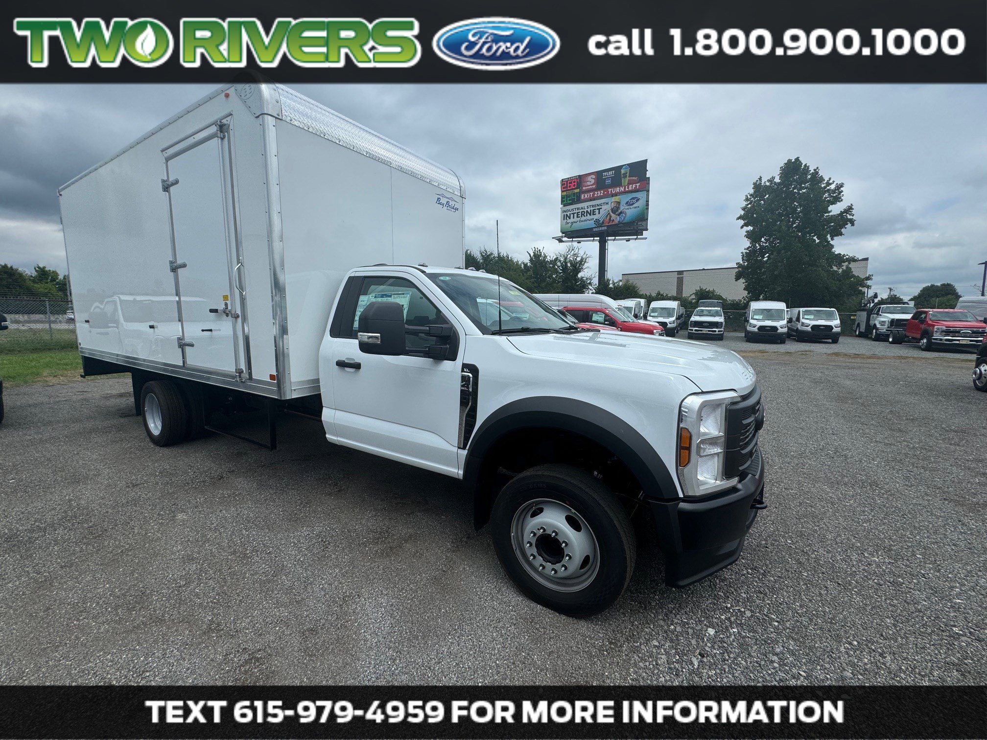 2025 Ford F-450 XL Regular Cab 205-In DRW's photo