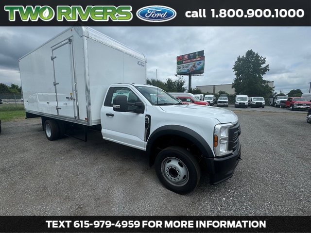 2025 Ford Chassis Cab F-450® XL