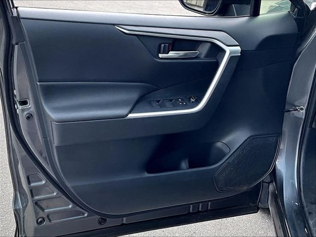 Used 2023 Gray Toyota SE image 9