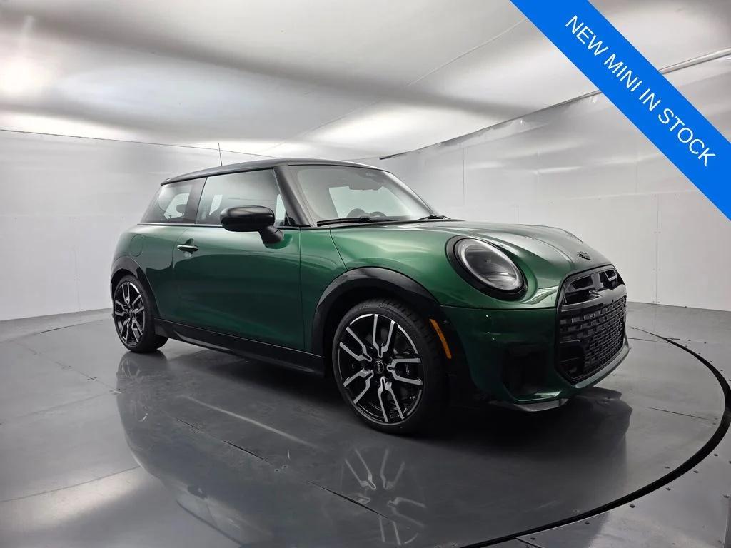 2026 MINI Hardtop Cooper S's photo