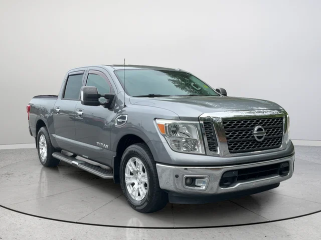 2017 Nissan Titan SV