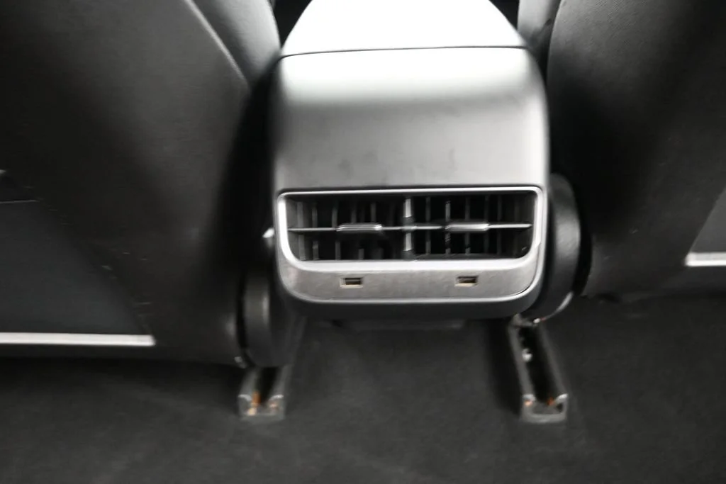 Used 2020 Midnight Silver Metallic Tesla Long Range image 19