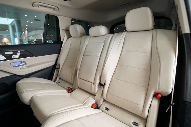 Certified Used 2026 Blue Mercedes-Benz GLS 450 image 31