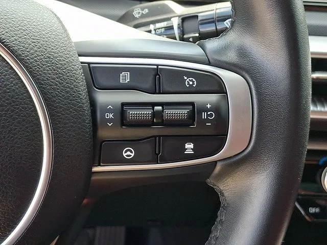 Certified Used 2024 White Kia GT-Line image 23
