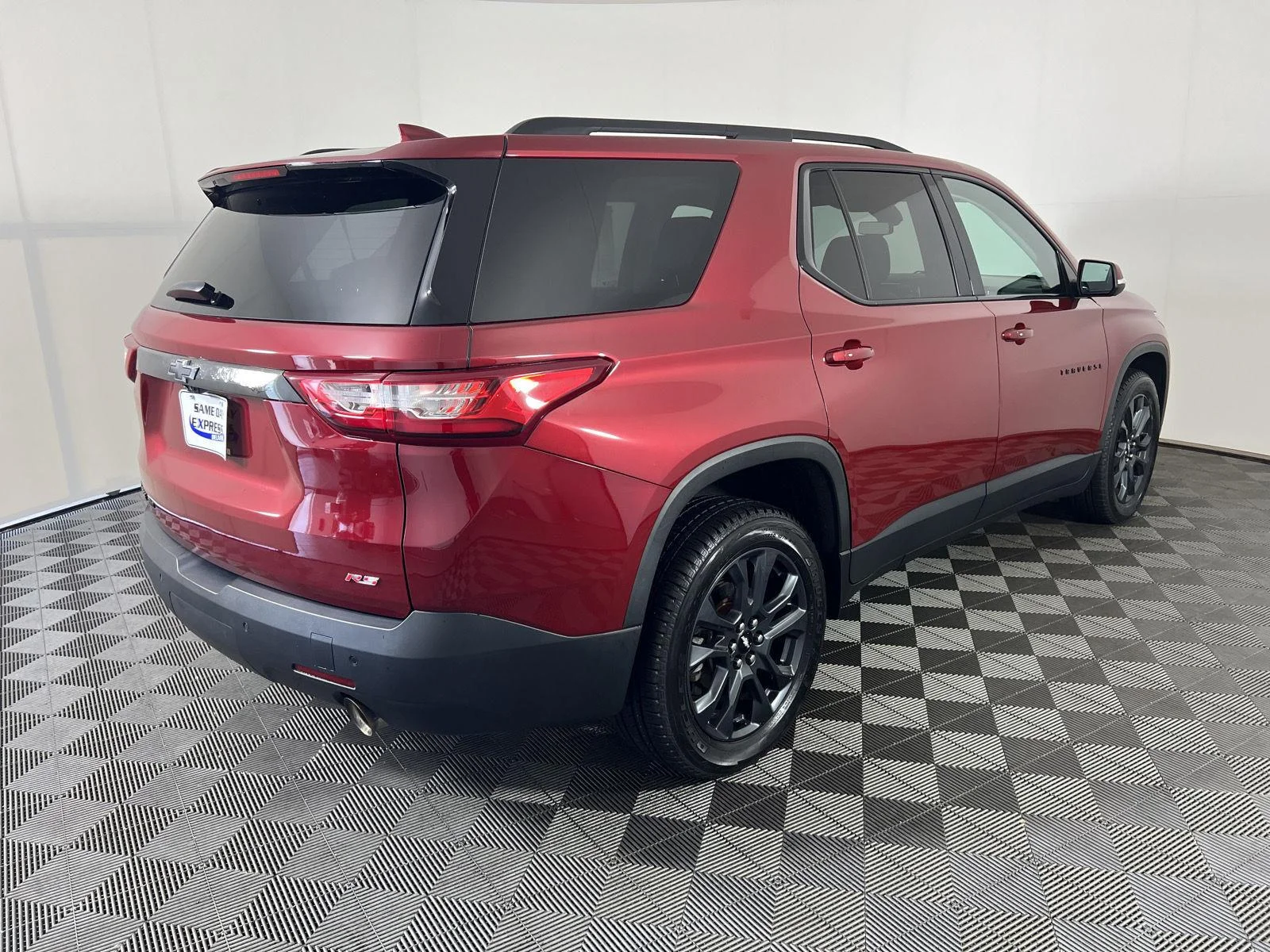 Used 2021 CAJUN RED TINTCOAT Chevrolet RS image 29