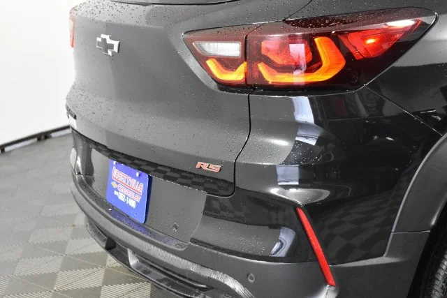 Used 2025 Black Chevrolet RS image 7