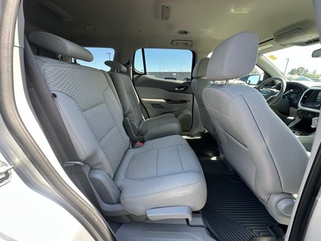 Used 2019 Silver GMC SLE-2 image 30