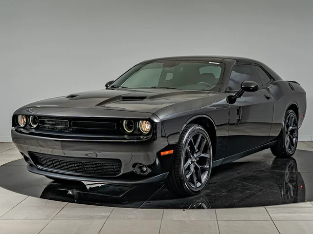 2021 Dodge Challenger SXT