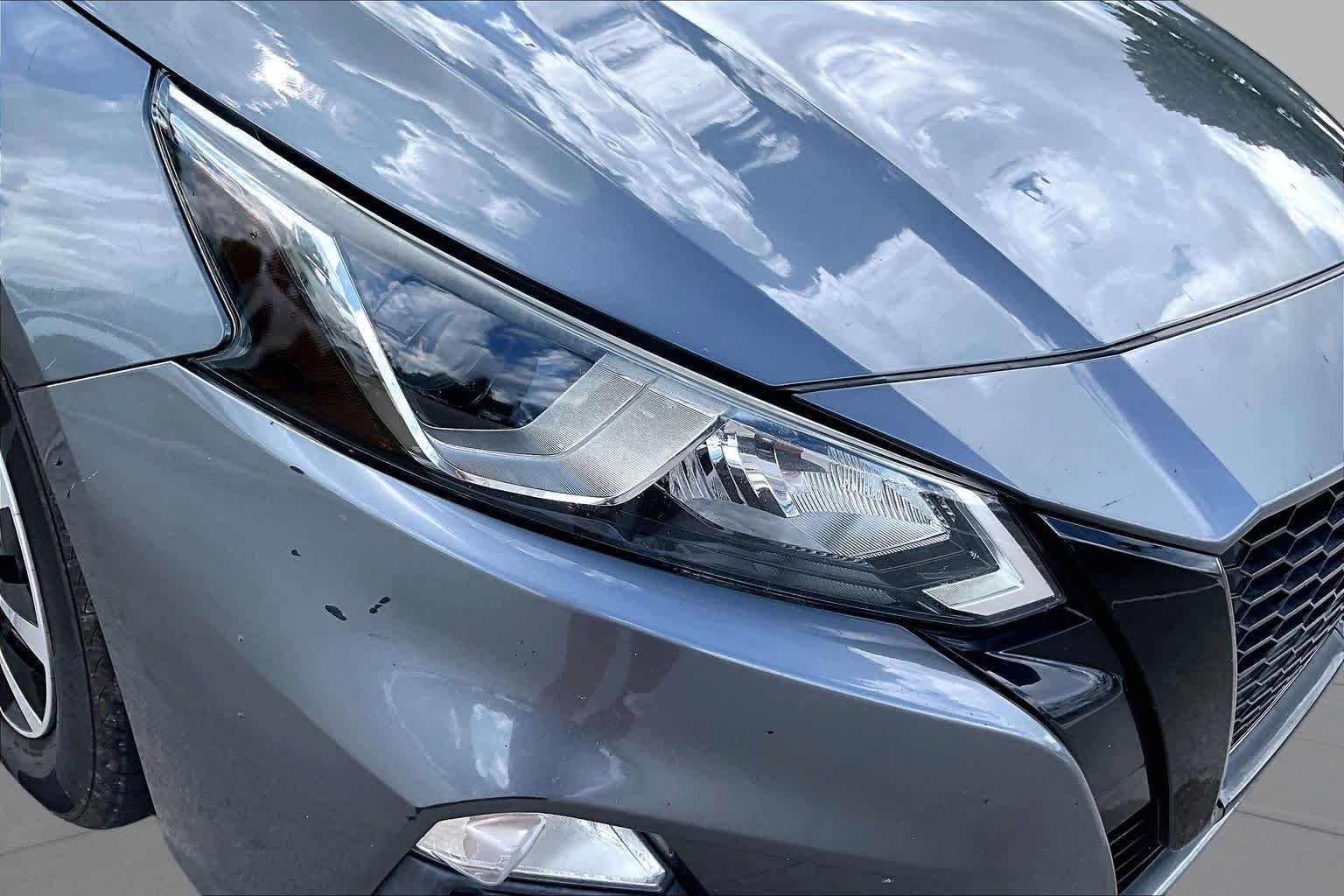 Used 2020 Gun Metallic Nissan 2.5 S image 25