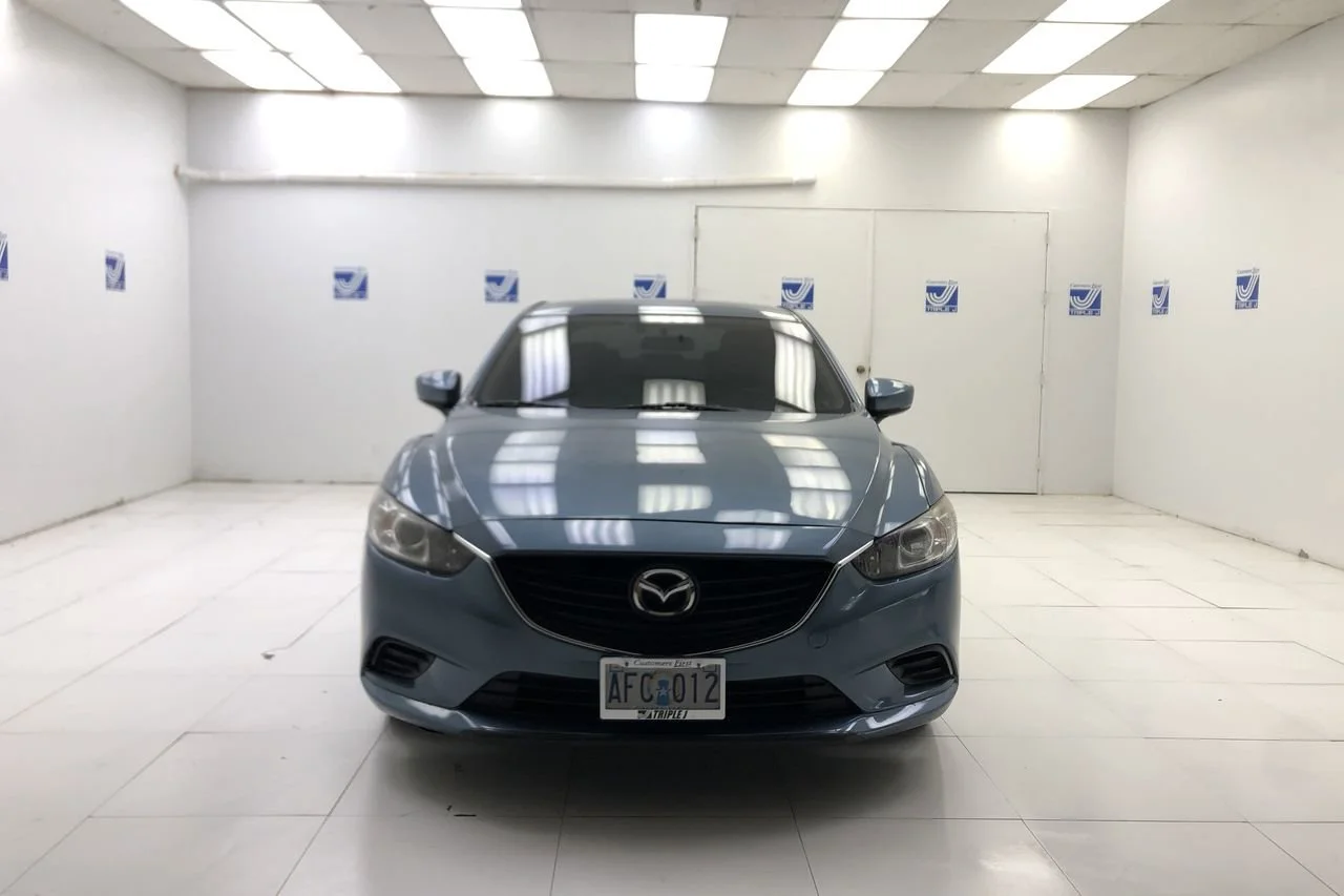 Used 2017 Deep Crystal Blue Mazda Sport image 4