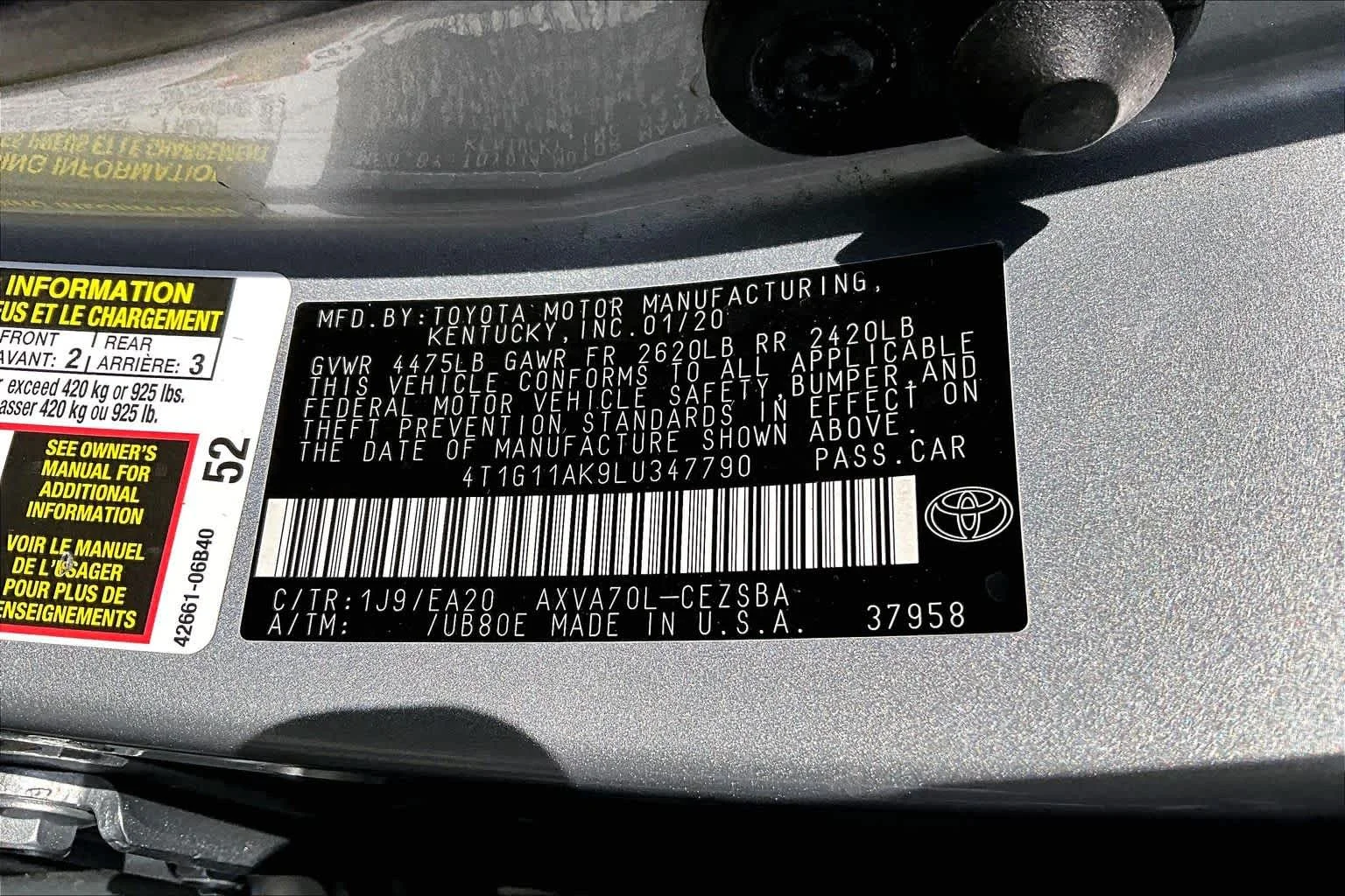 Used 2020 Celestial Silver Metallic Toyota SE image 33