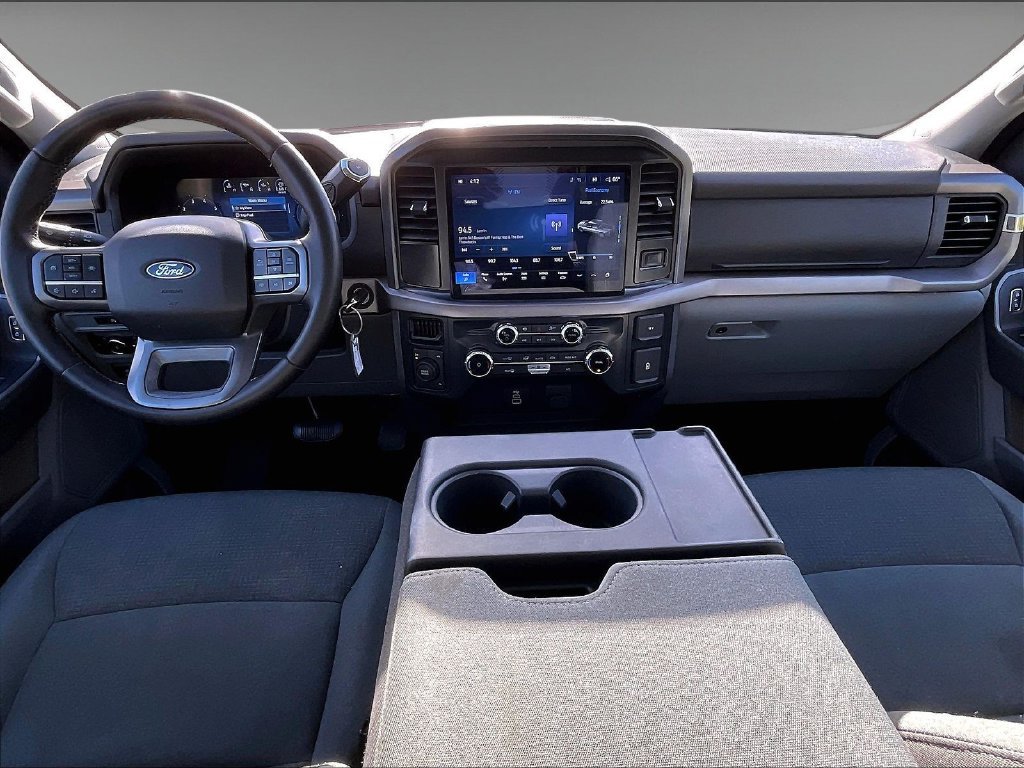Used 2025 Blue Metallic Ford XLT image 21