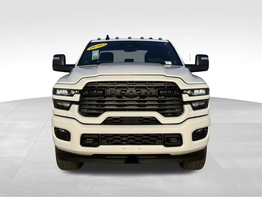 New 2026 Bright White Clear-Coat Exterior Paint RAM Big Horn image 8