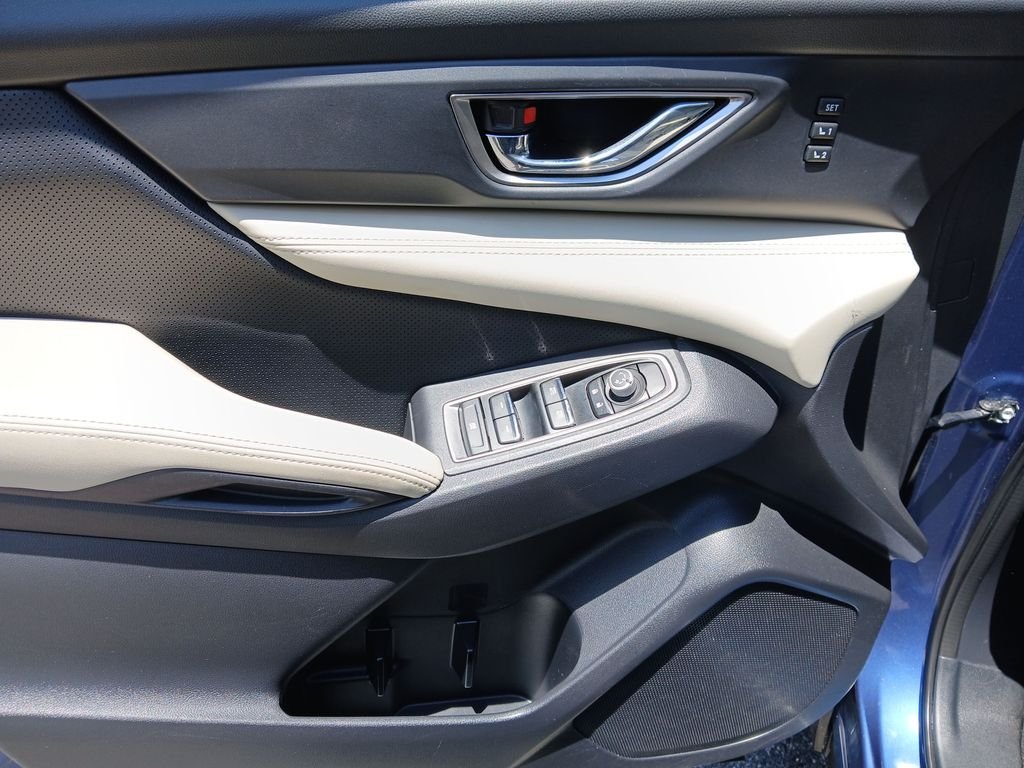 Used 2019 Blue Subaru Limited image 18
