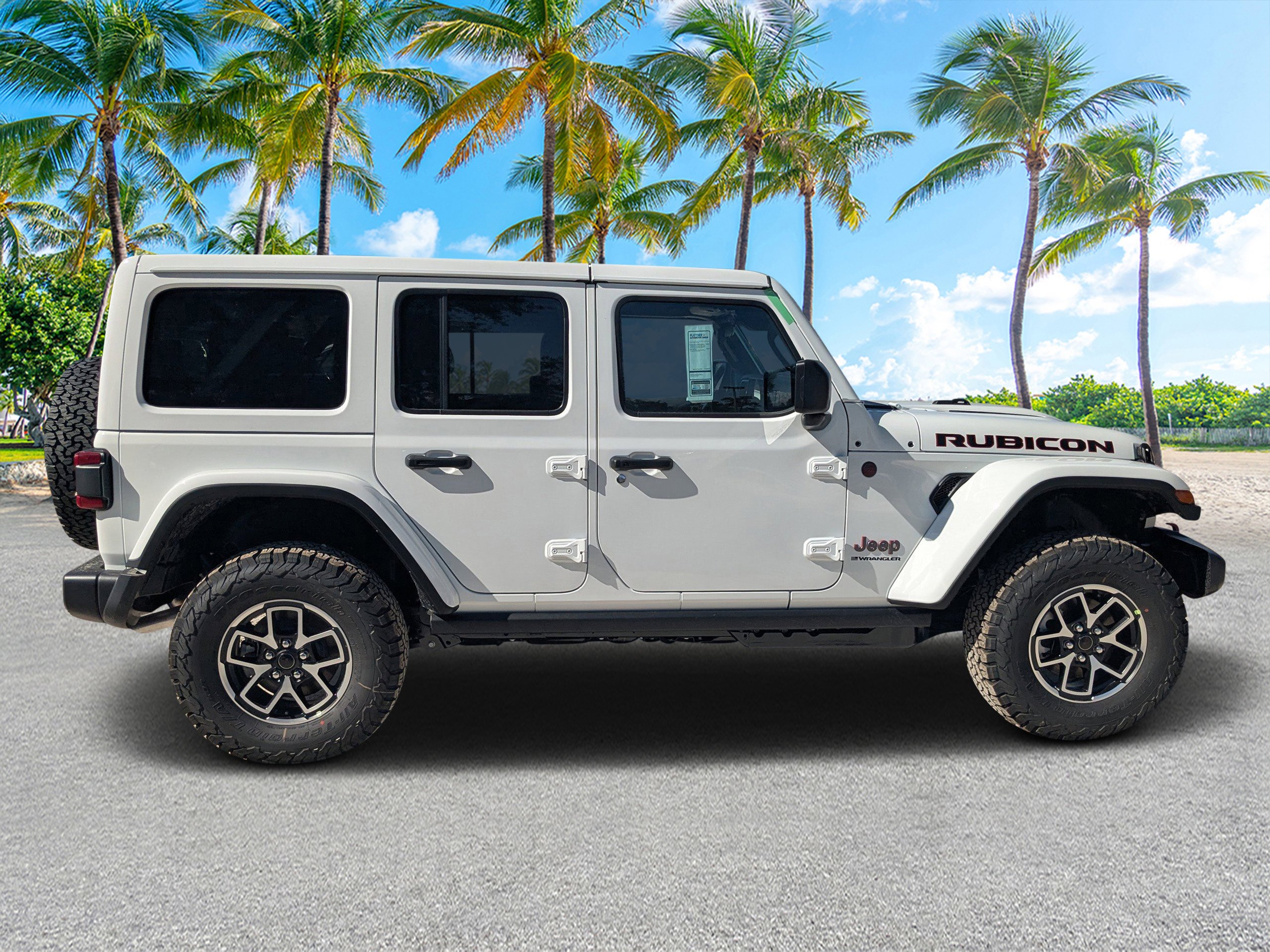 New 2026 Bright White Clear-Coat Exterior Paint Jeep Rubicon image 2