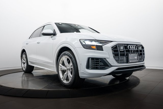 2023 Audi Q8 Premium