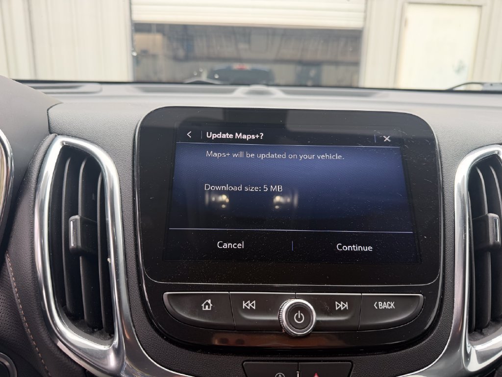 Used 2023 White Chevrolet Premier image 19