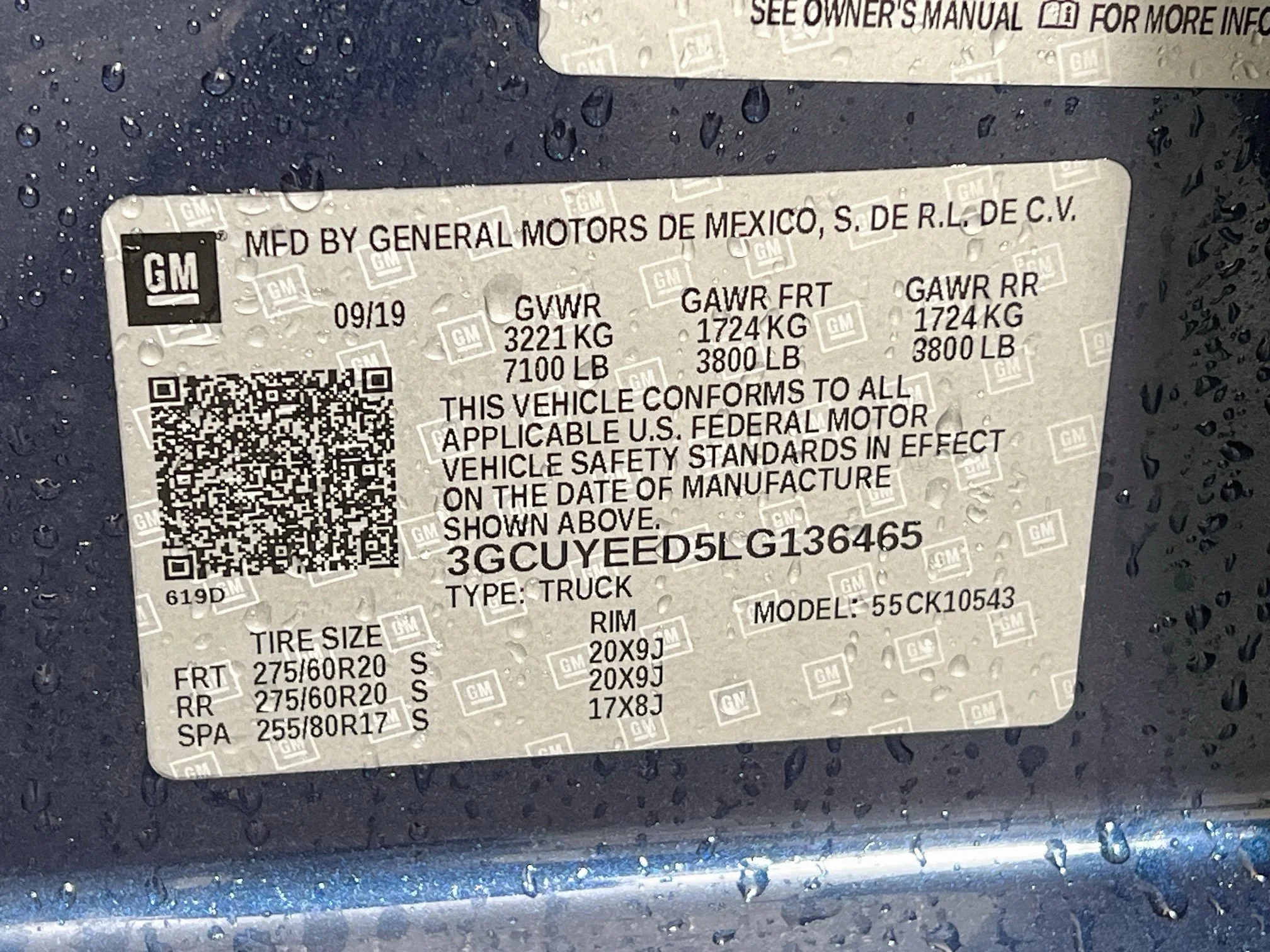Used 2020 Northsky Blue Metallic Chevrolet RST image 12