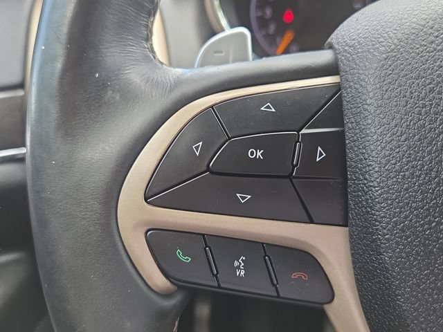 Used 2017 Gray Jeep Limited image 22