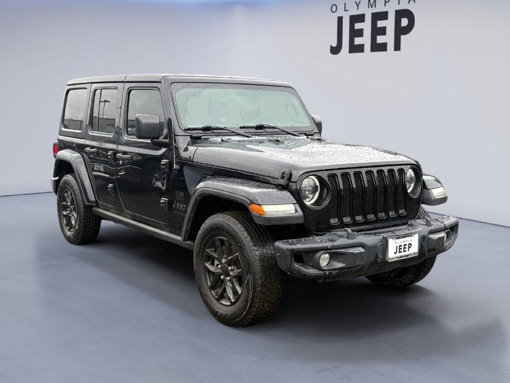 Used 2023 Black Jeep Sport S image 5