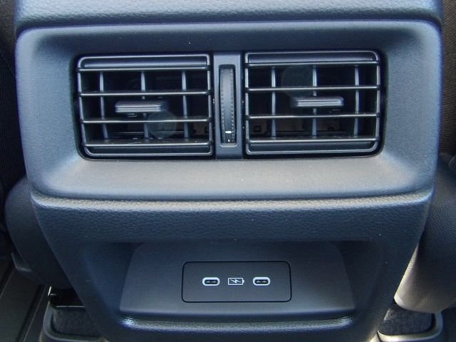 New 2026 Platinum White Pearl Honda EX image 39