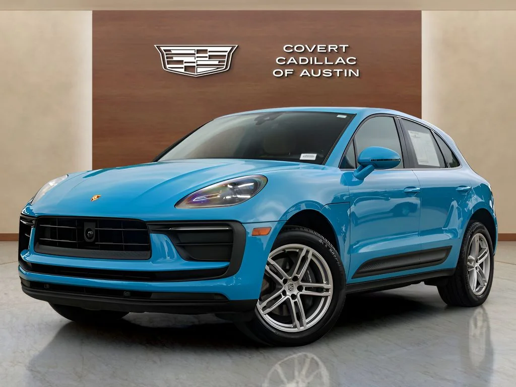 2022 Porsche Macan -'s photo