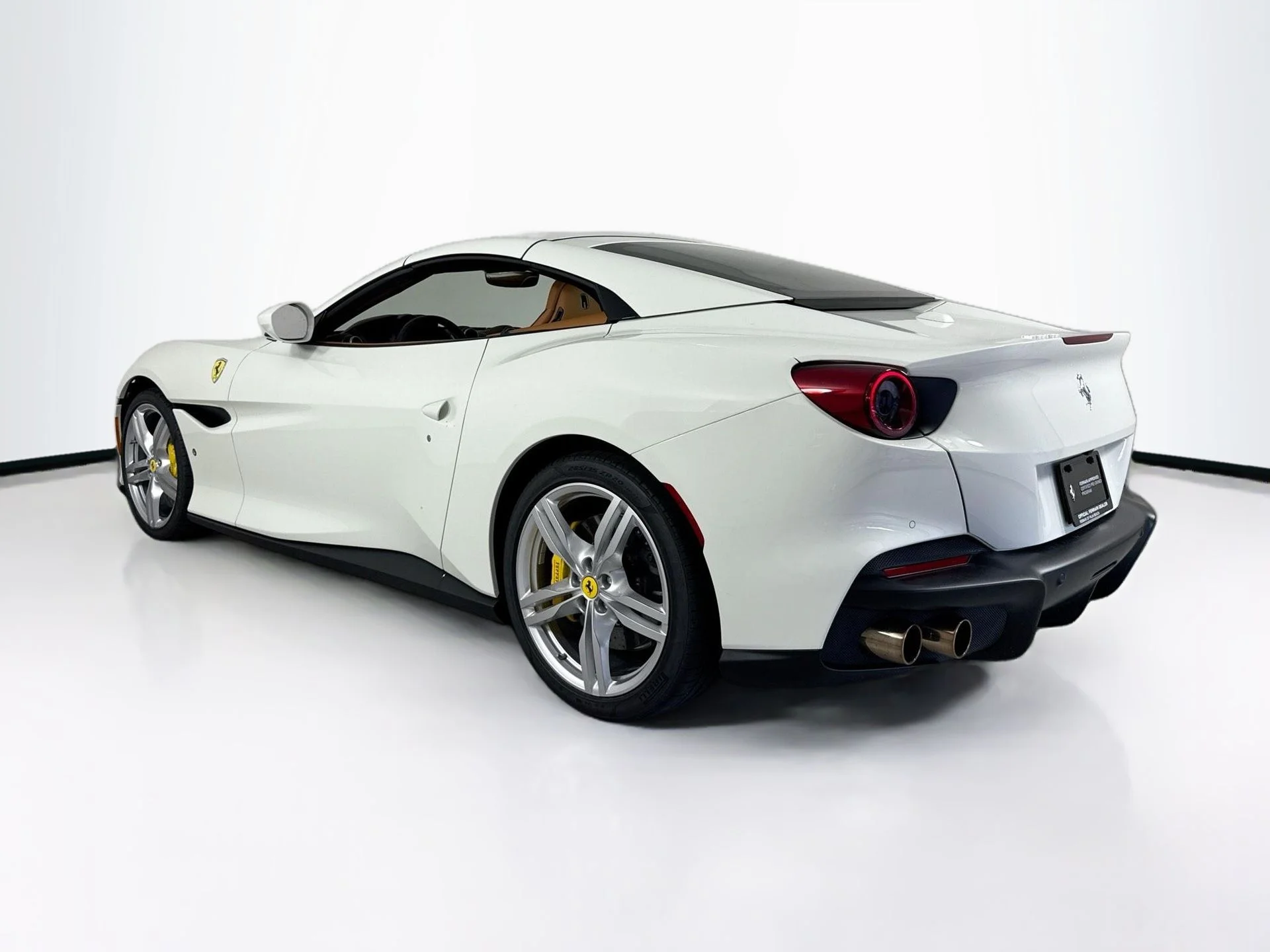 Certified Used 2022 Bianco Avus Ferrari Base image 20