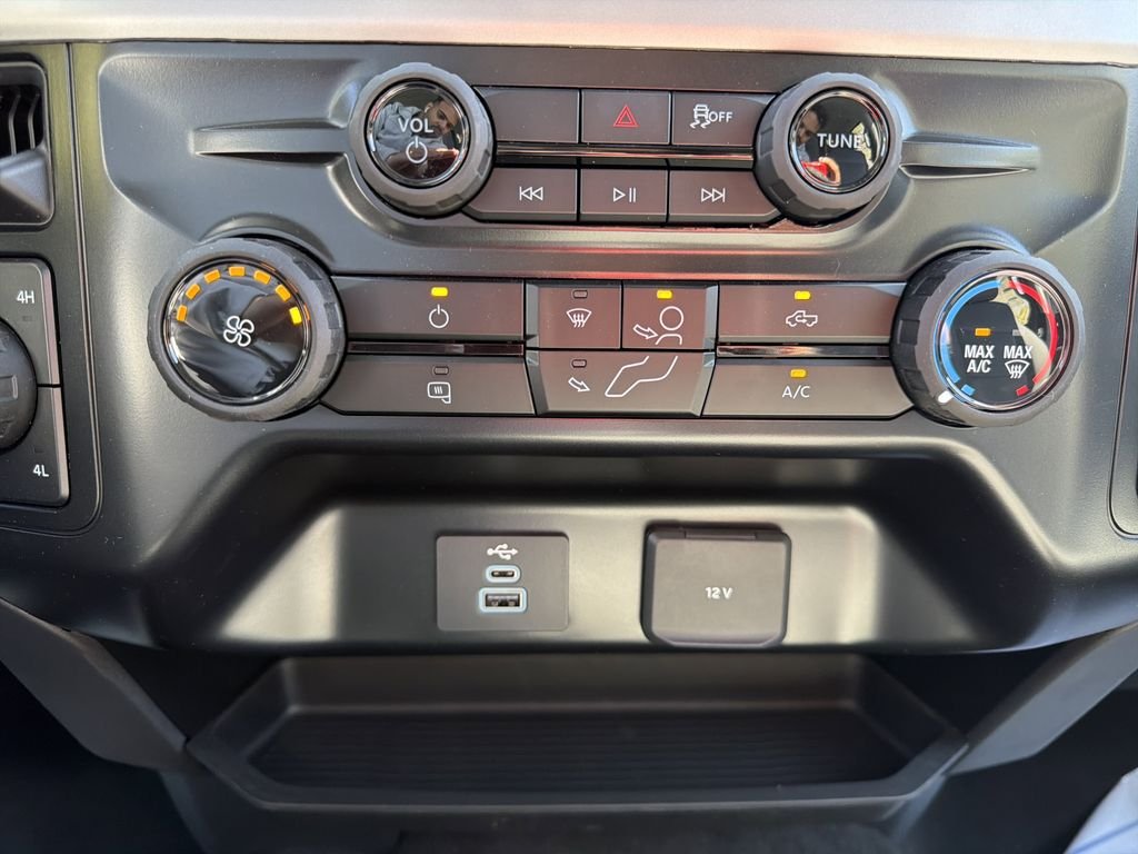 New 2026 Carbonized Gray Metallic Ford F-250® XL image 29