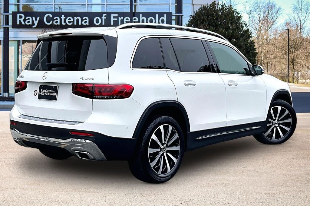 Certified Used 2023 White Mercedes-Benz GLB 250 image 2