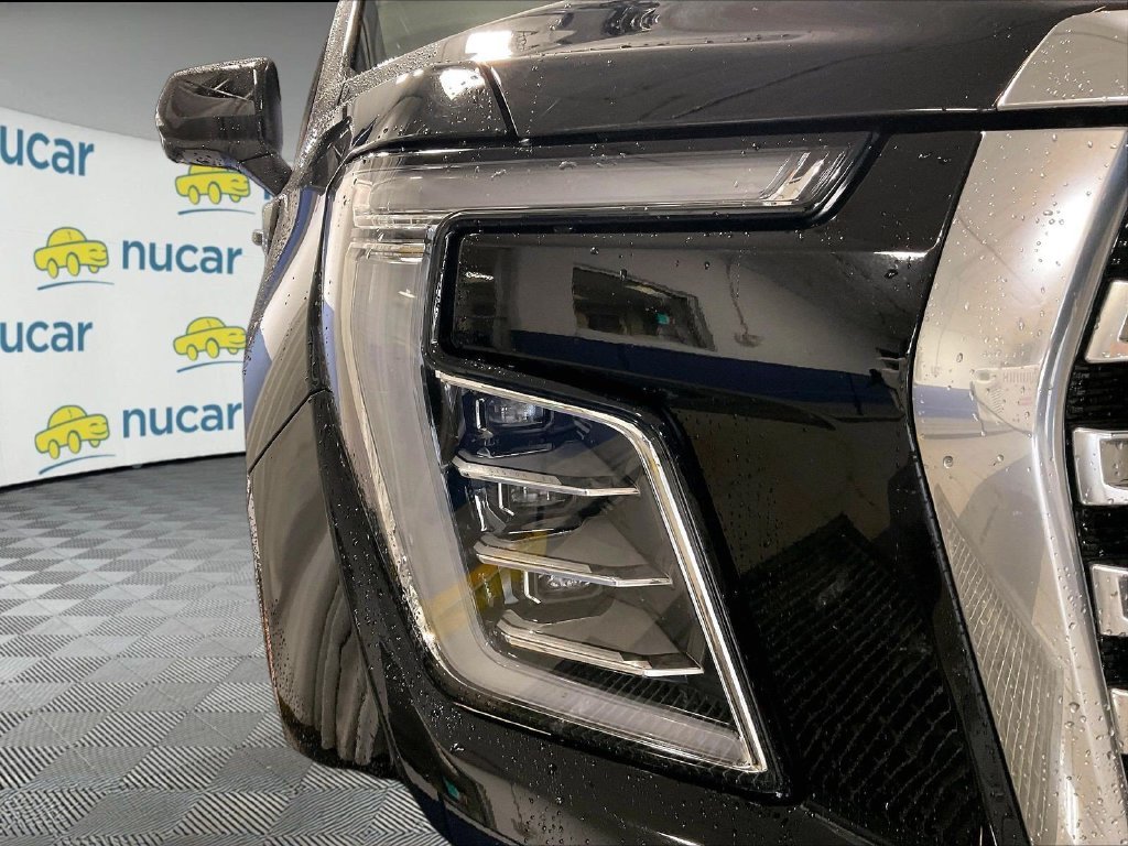 Used 2025 Black GMC Denali image 32