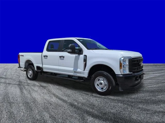 Certified Used 2025 White Ford XL image 2