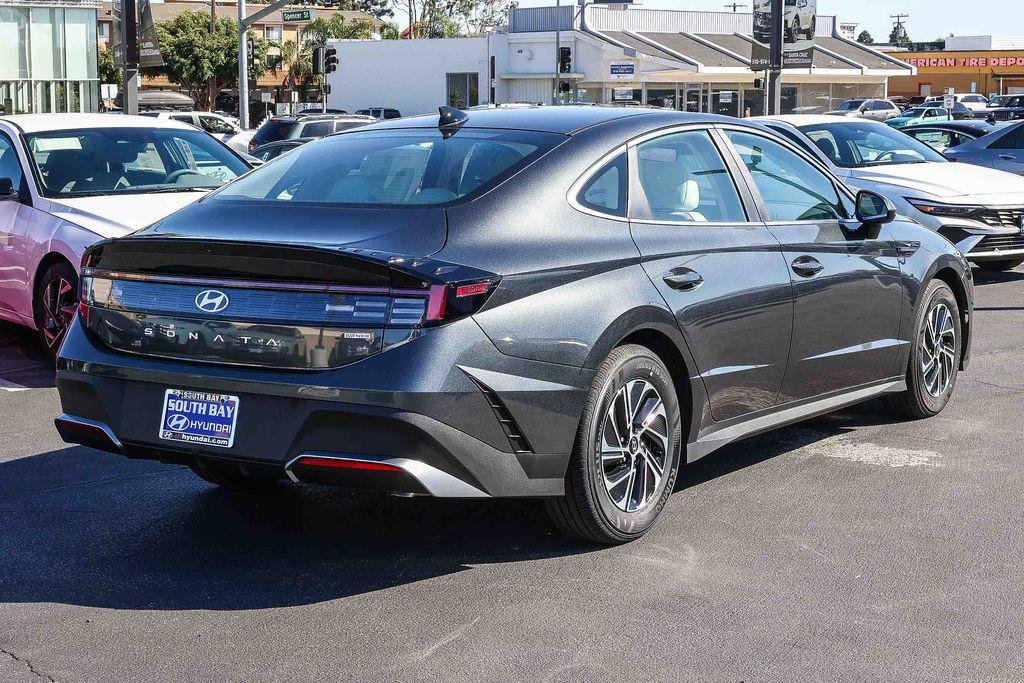 New 2026 Gray Hyundai Blue image 6