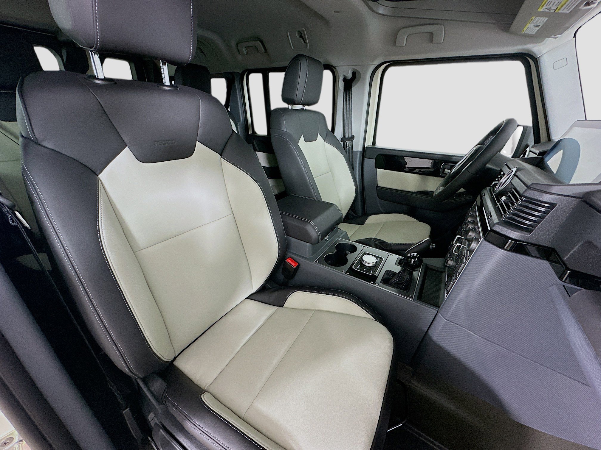 New 2025 Scottish White INEOS Fieldmaster Edition image 50