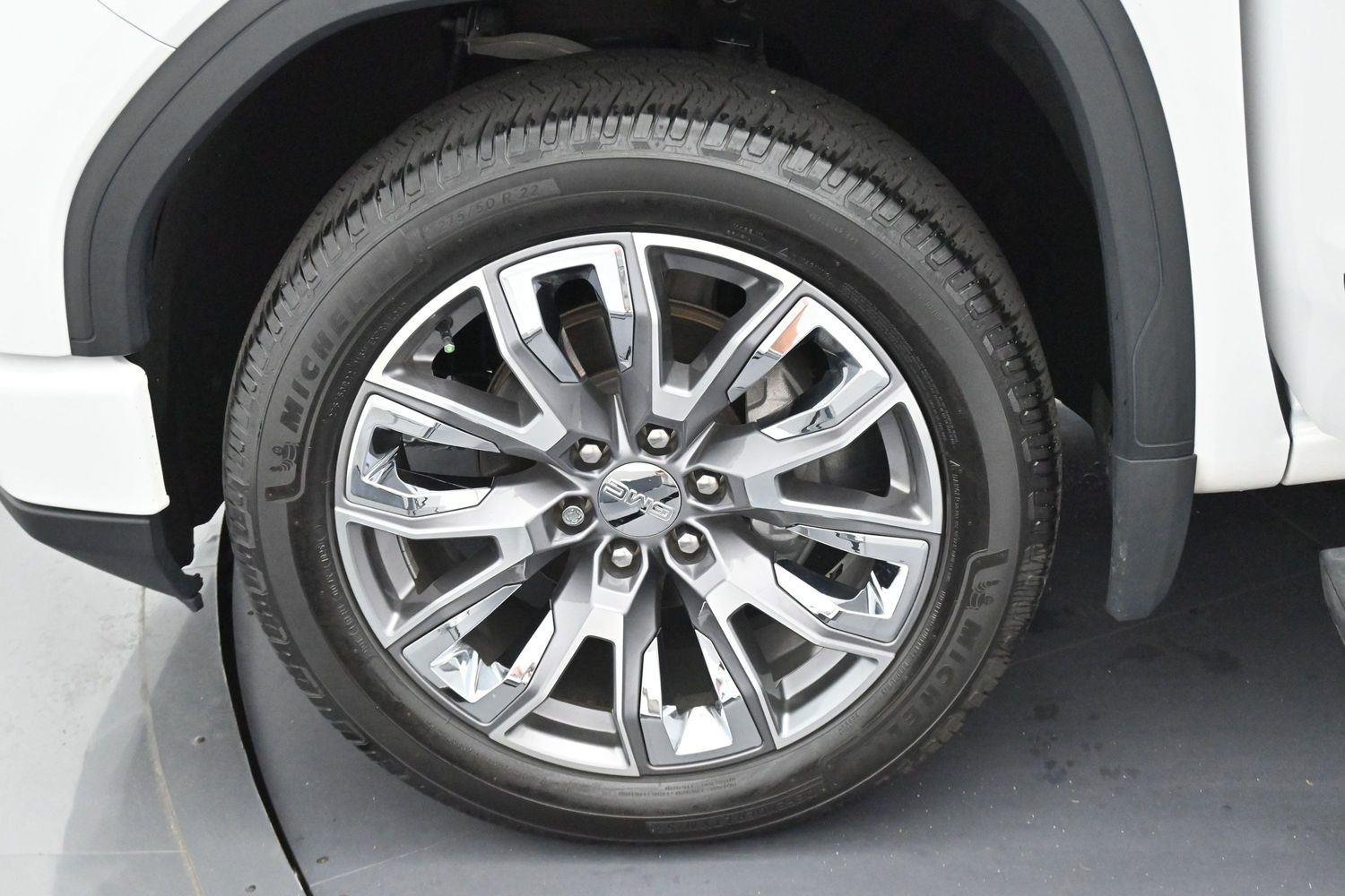 Used 2023 Summit White GMC Denali image 40