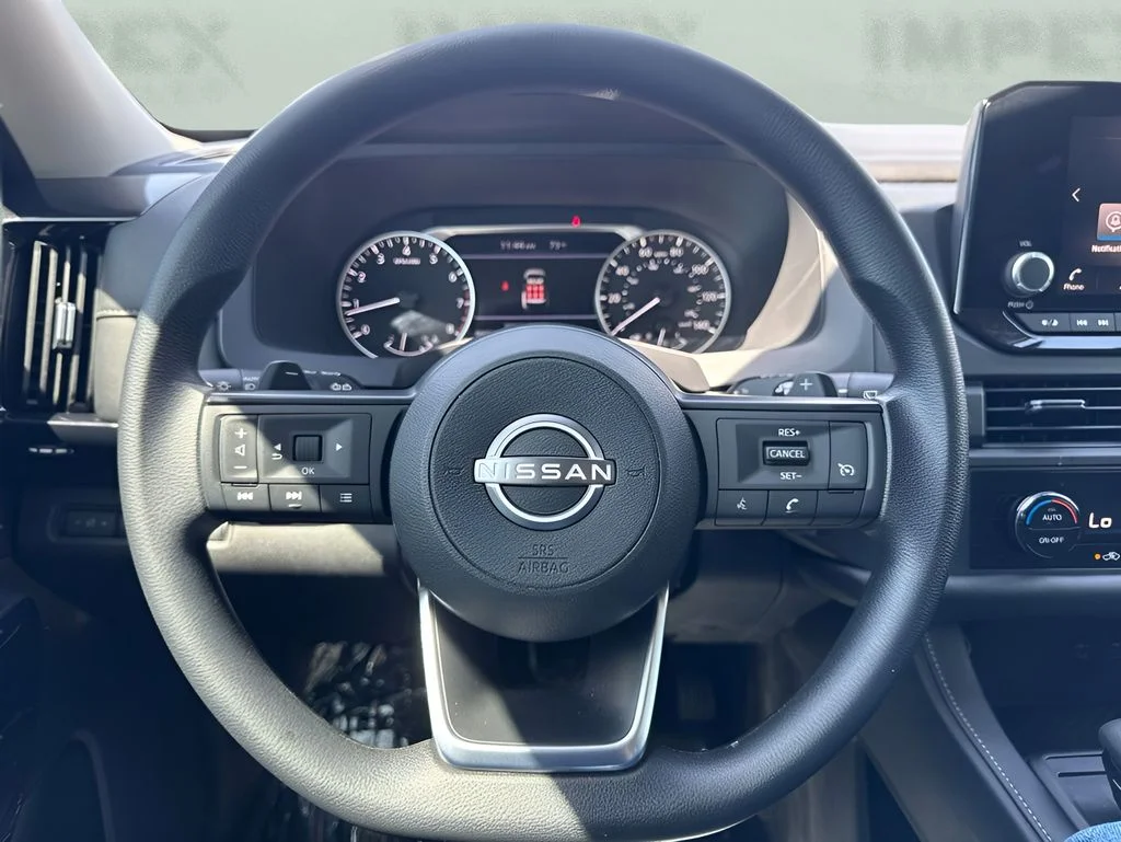 Used 2025 Gray Nissan S image 12