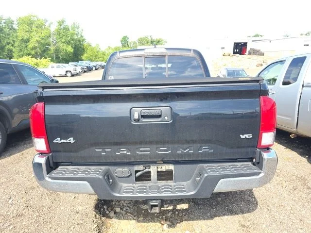 Used 2017 Black Toyota SR5 image 9
