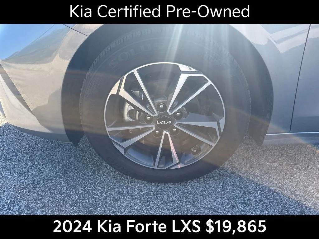 Certified Used 2024 Gray Kia LXS image 10