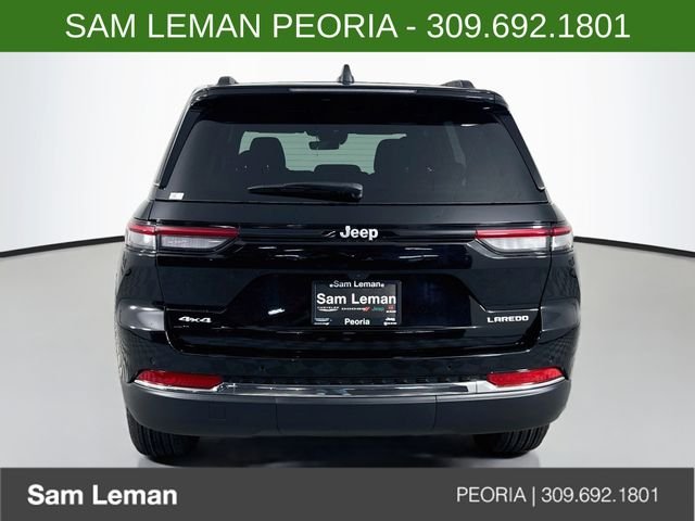 New 2027 High-Gloss Black Paint Jeep Laredo image 6